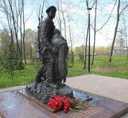 Памятник комиссару Агееву